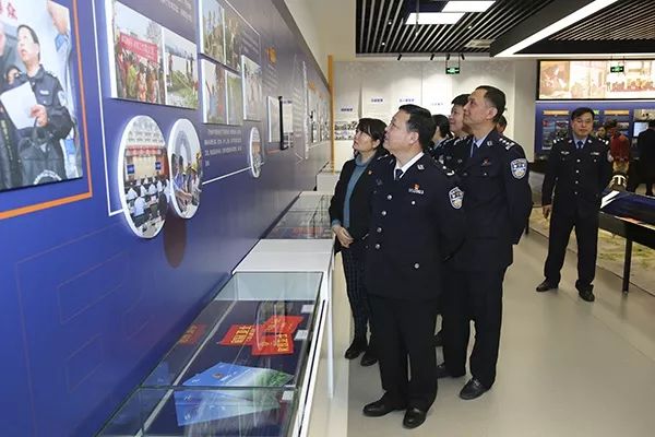 湖州市公安局推动智能化警务建设，提升城市安全水平项目启动