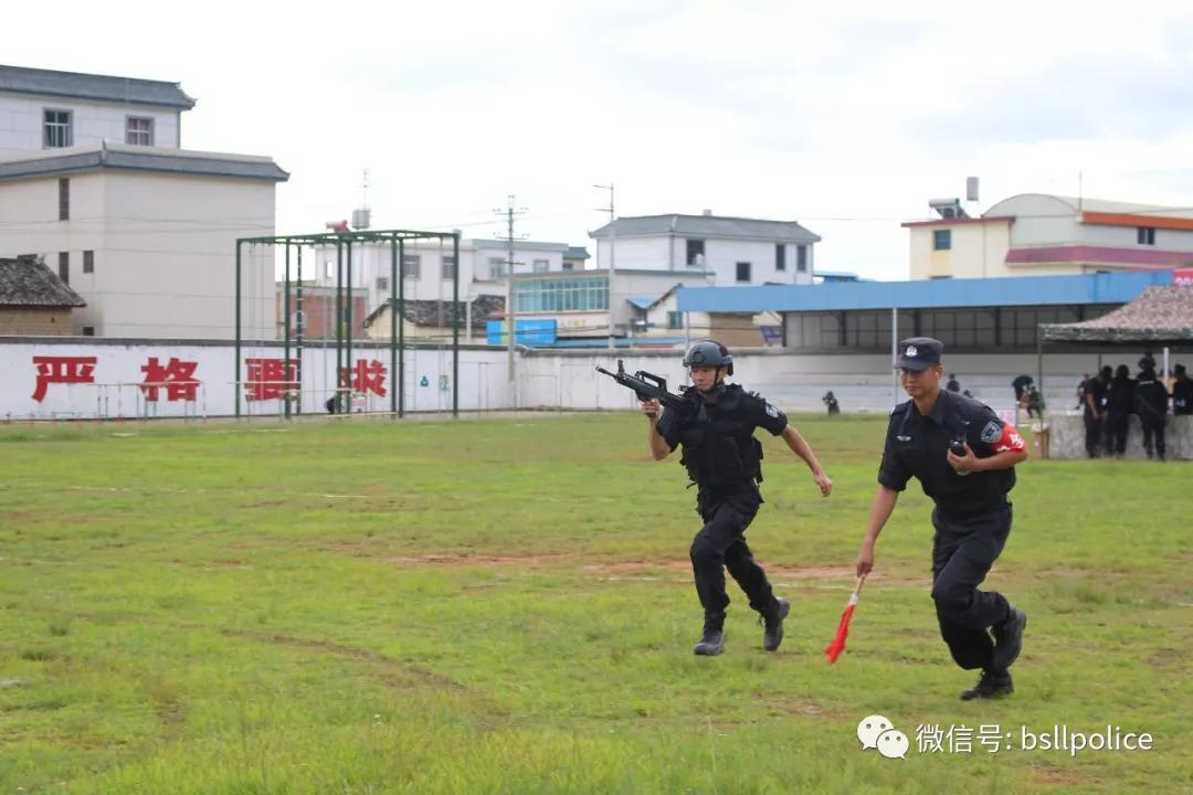 龙陵县交通运输局领导团队最新概况