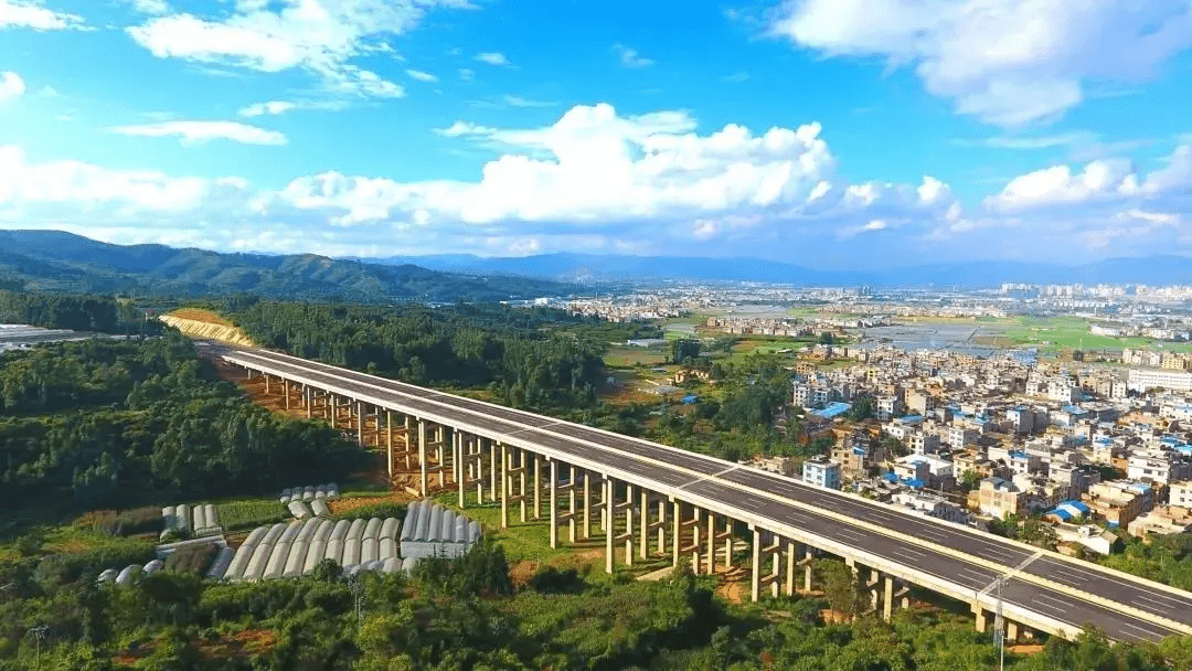 鳌溪镇加强交通建设，提升居民出行体验，打造便捷交通网络新篇章