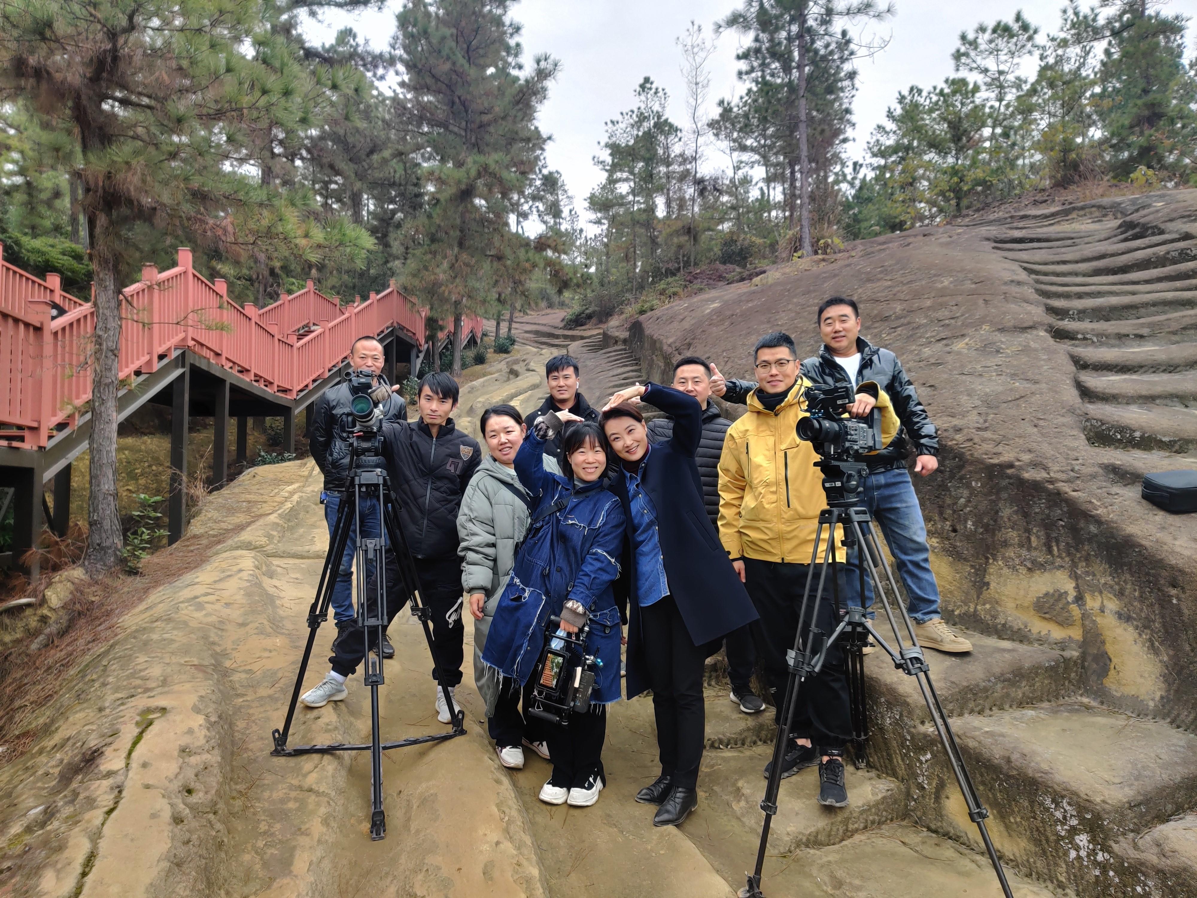 平昌县文化广电体育和旅游局推动地方文化与旅游产业融合发展新探索